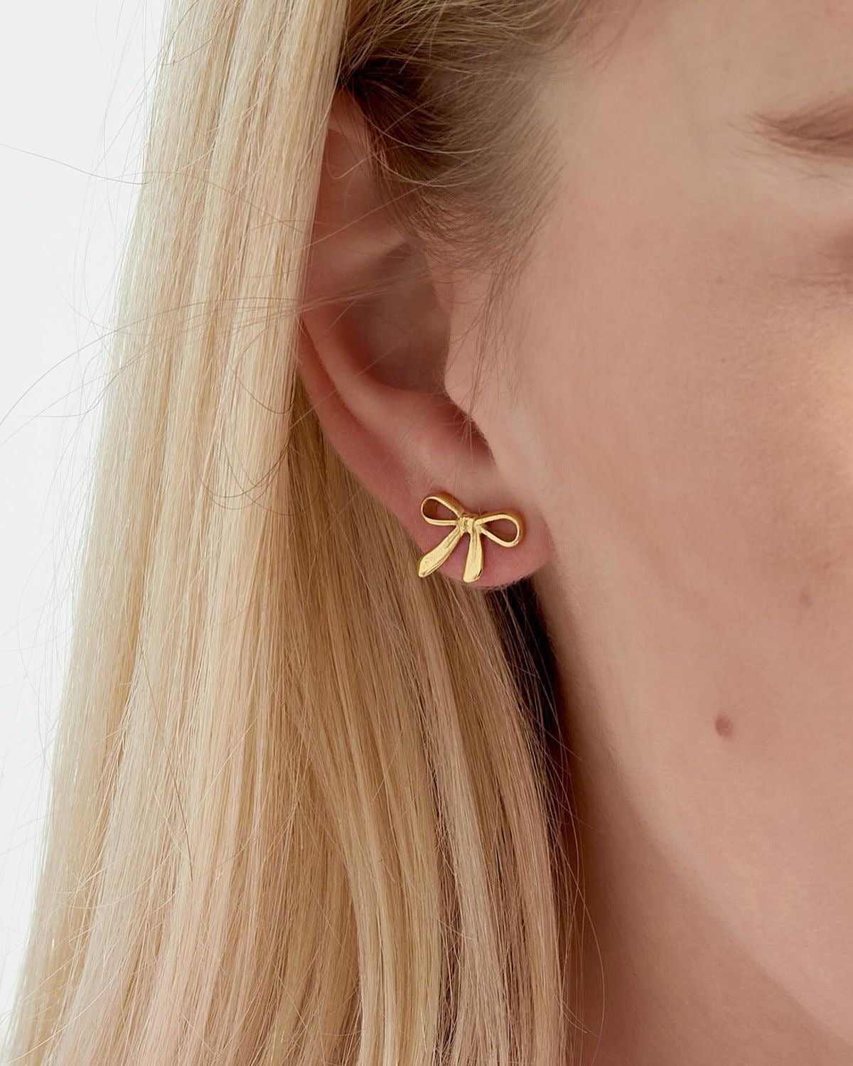 Celine - BOW Pendientes